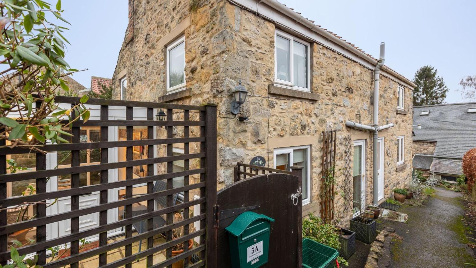 Picturesque Stone Cottage In The Heart Of North Yorkshire Village - Hideaway Cottage Екстер'єр фото